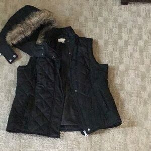 SW studio works blk quilted vest w detach hood/ PM